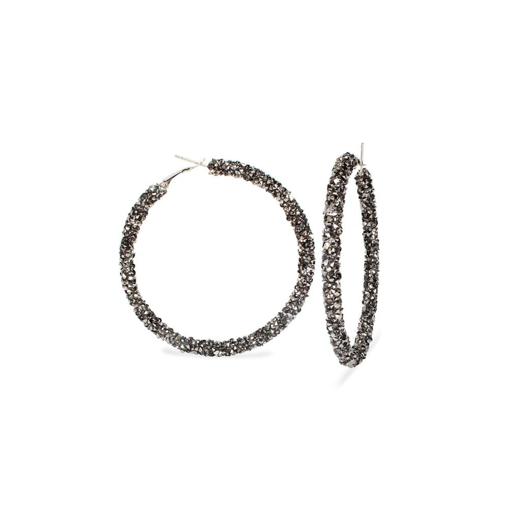 BESKRIVNING När och vart är partyt? Kalla in alla Bachelorettes med Öronringar för extravagans och fest. MÅTT  6,5 cm ø  MATERIAL Silver på zink med glitter av strass (nickelfri)     För maximal hållbarhet, se vår guide BLING OF BENELUX® - SIMPLY HER STYLE