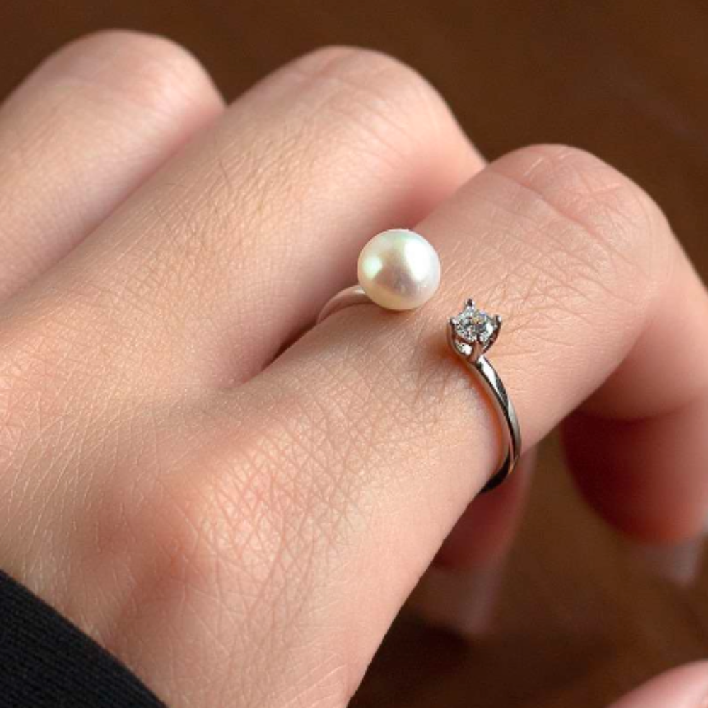 Silver Sweet Pearl & Selena | öppen ring i äkta silver med sötvattenpärla och vit Zirkonia